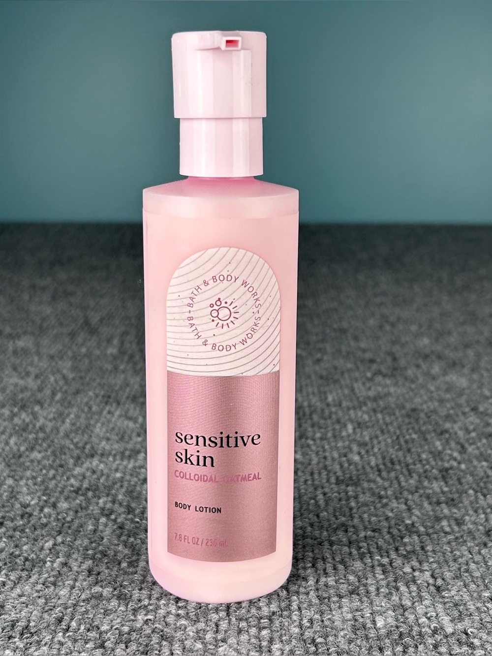 Bath & Body Works SENSITIVE Skin w Colloidal Oatmeal body lotion 7.8 oz